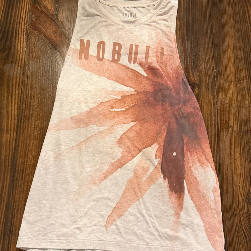 NOBULL off- White Tank with Red/Orange floral Graphic